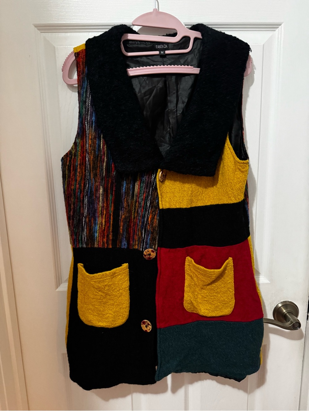 Patchwork Multicolor Shawl-Collar Vest with Yellow Pocket Accents